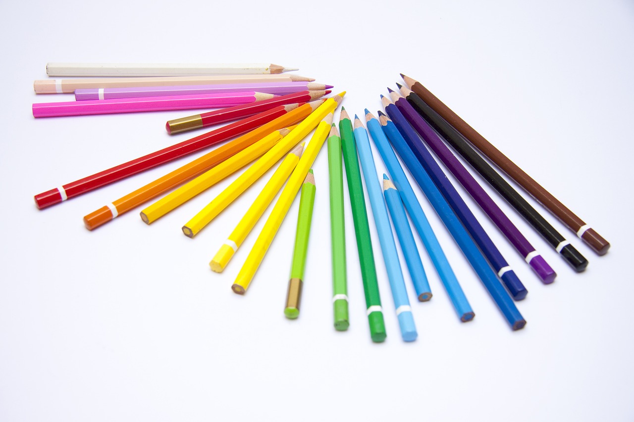 ¿Cómo se llama la tecnica de dibujo con lápices de colores?